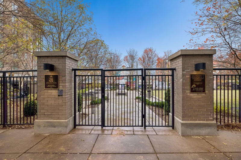 900 20th Ave #711, Nashville, TN 37212