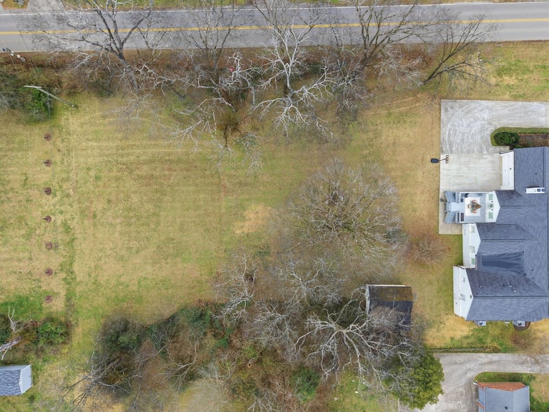 745 Vosswood Dr, Nashville, TN 37205