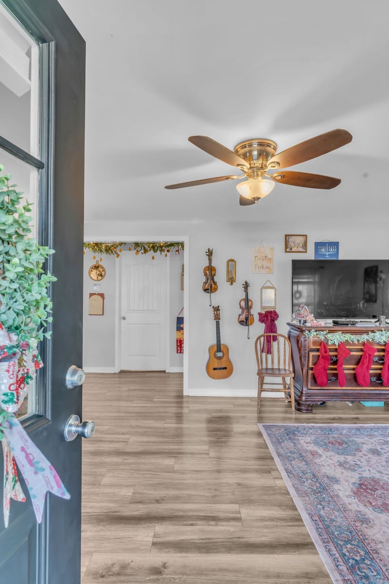 3003 Ray St, Westmoreland, TN 37186