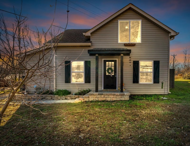 3003 Ray St, Westmoreland, TN 37186