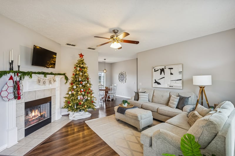 125 Auburn Ct, Murfreesboro, TN 37128