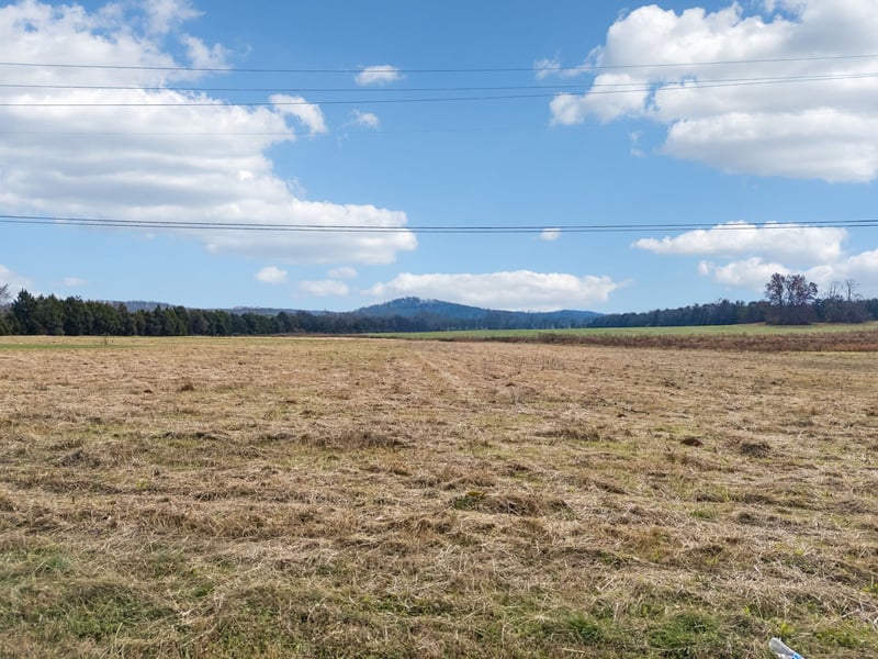 2 Flat Creek Rd, Spring Hill, TN 37174