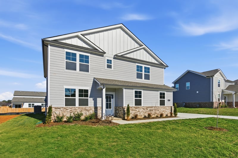 807 Averitt Ln, Lebanon, TN 37087