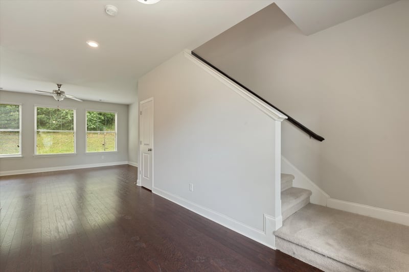 1034 Keeneland Dr, Spring Hill, TN 37174