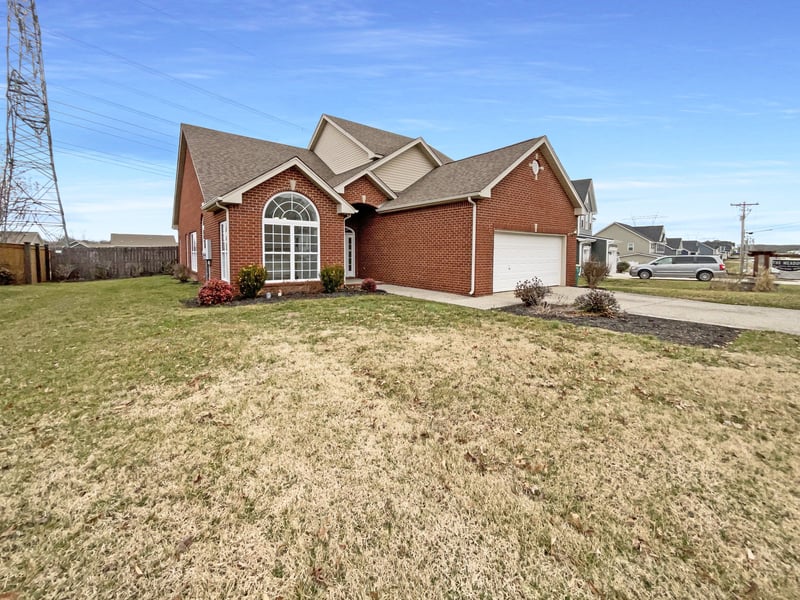 3007 Manchester Dr, Spring Hill, TN 37174