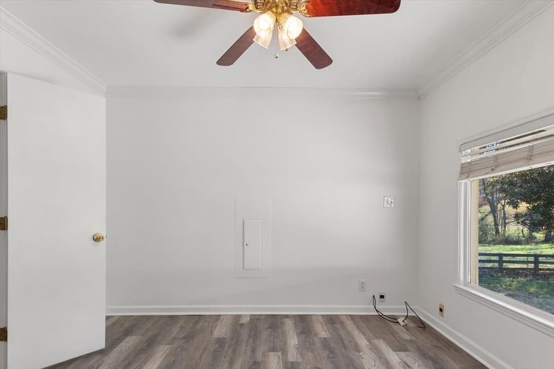 3327 Hampshire Pike, Mount Pleasant, TN 38474