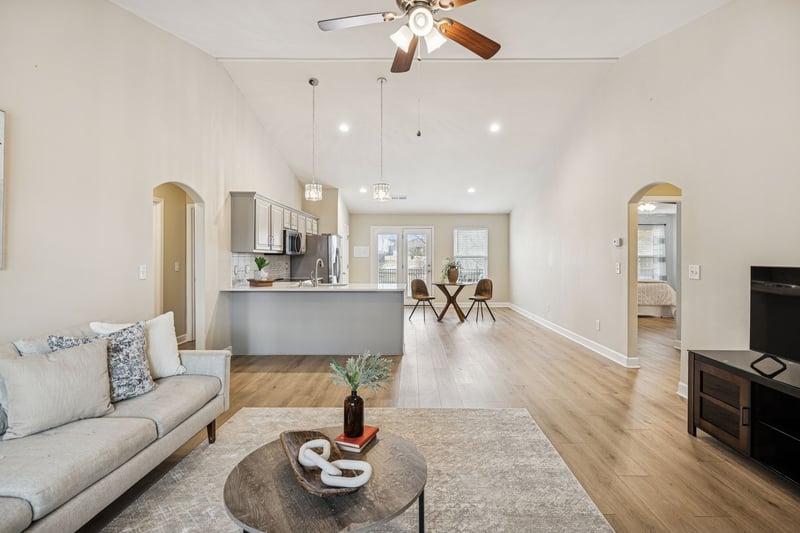 2275 Honey Farm Way, Columbia, TN 38401