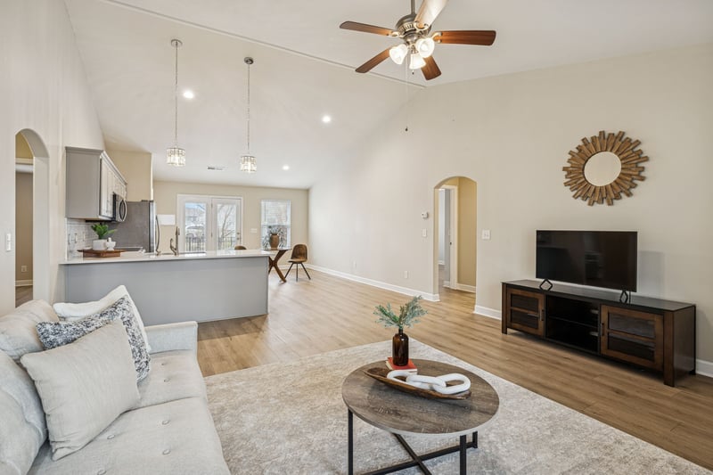 2275 Honey Farm Way, Columbia, TN 38401