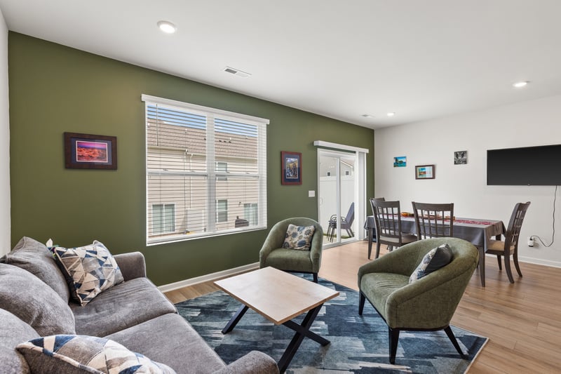 724 Big Bend Ct, White House, TN 37188