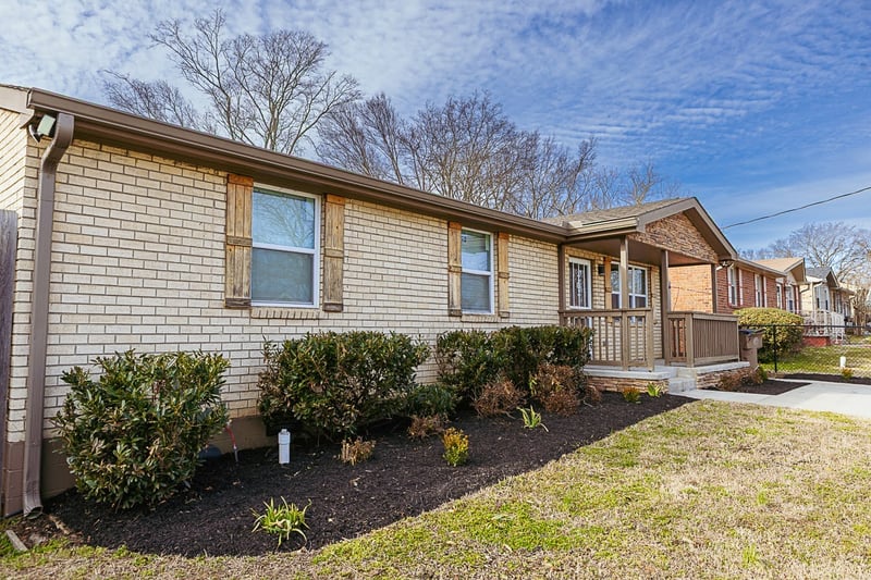 3231 Leawood Dr, Nashville, TN 37218