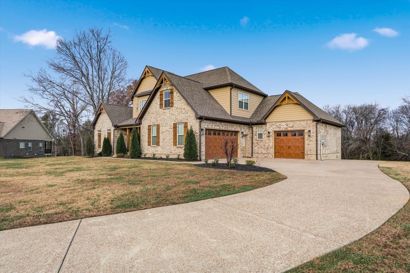 304 Kelsey Grace Pl, Mount Juliet, TN 37122