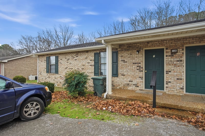 106 Gayla Ct, Portland, TN 37148