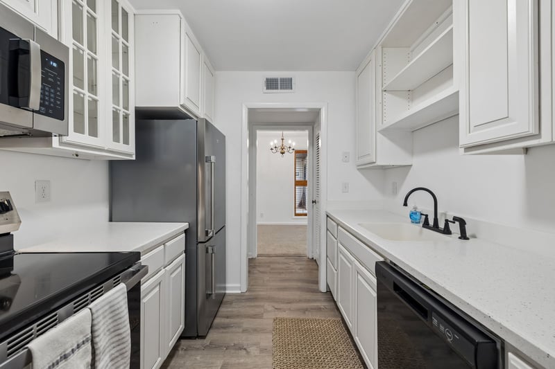 2116 Hobbs Rd #N-11, Nashville, TN 37215