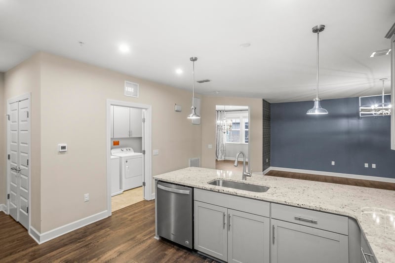 141 Saundersville Rd #1402, Hendersonville, TN 37075