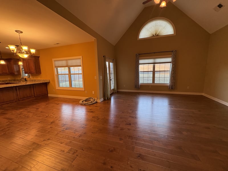 117 Grayson Ln, White House, TN 37188