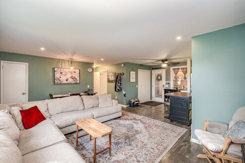 6614 2nd St, College Grove, TN 37046