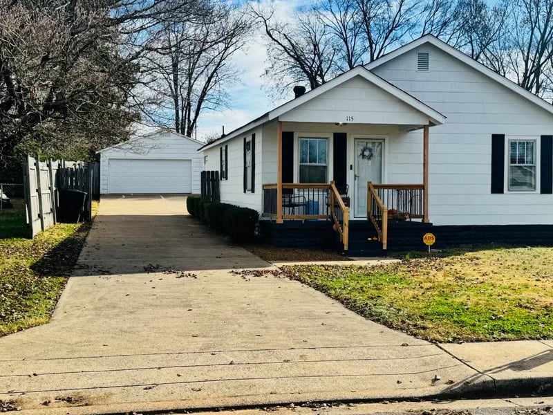 115 January St, Murfreesboro, TN 37129