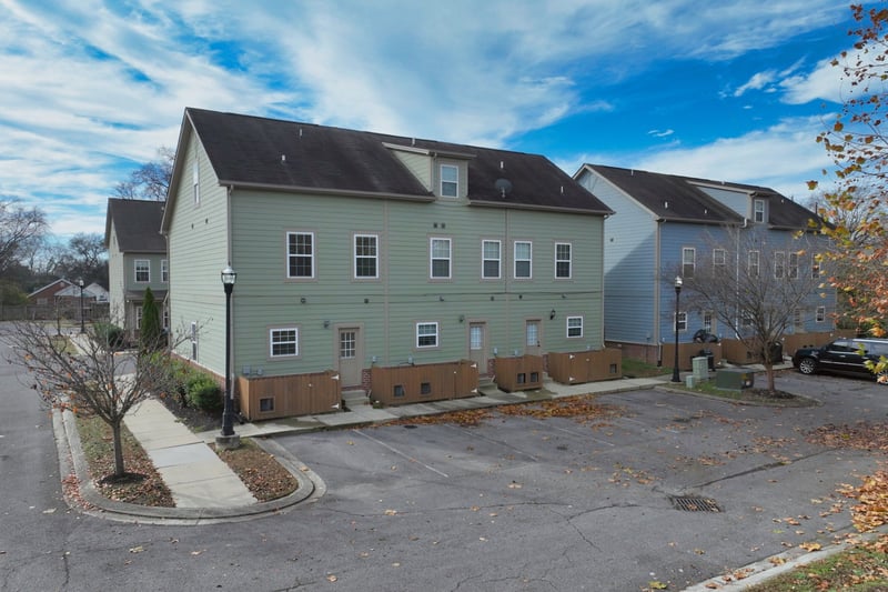 95 Plumlee Dr #34, Hendersonville, TN 37075