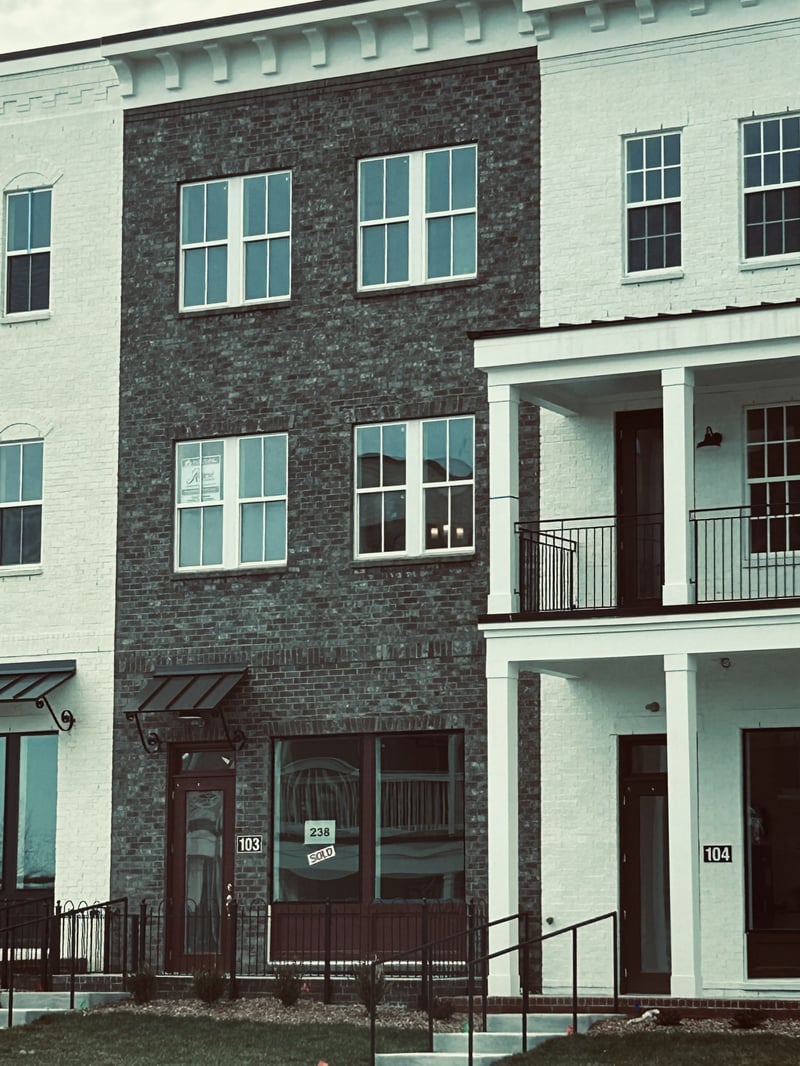 2101 Branford Pl #203, Thompsons Station, TN 37179