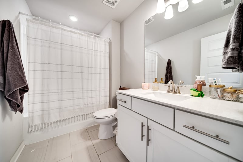 639 Nottingham Ave, Hendersonville, TN 37075