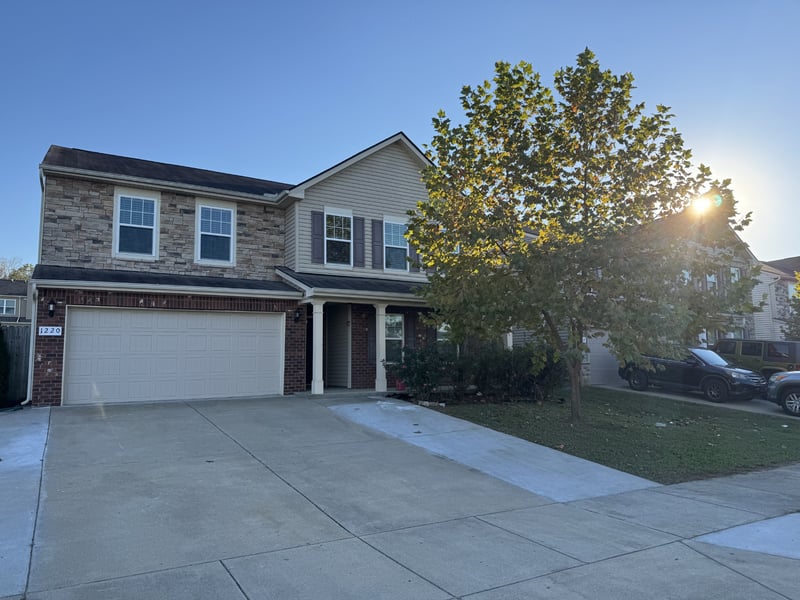 1220 Lumsley Dr, Lebanon, TN 37087