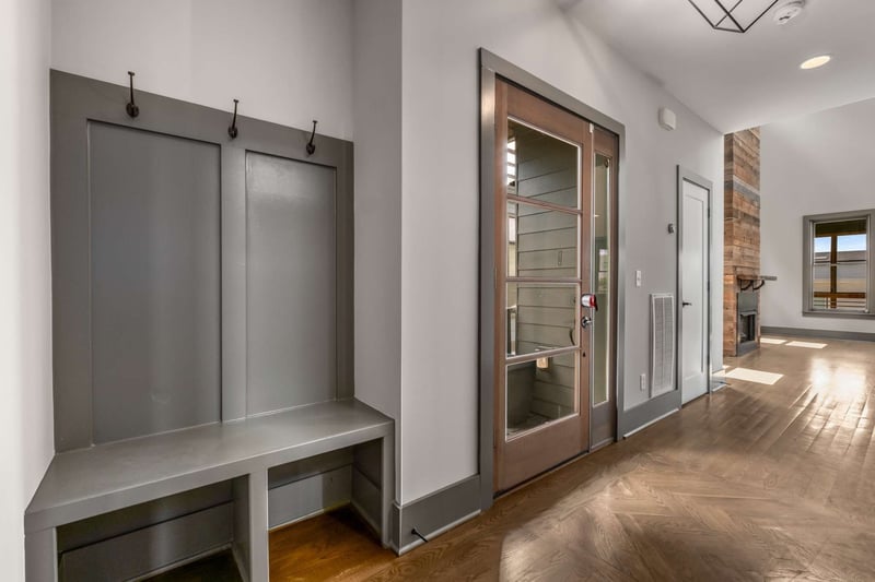 1108B Glenview Dr, Nashville, TN 37206