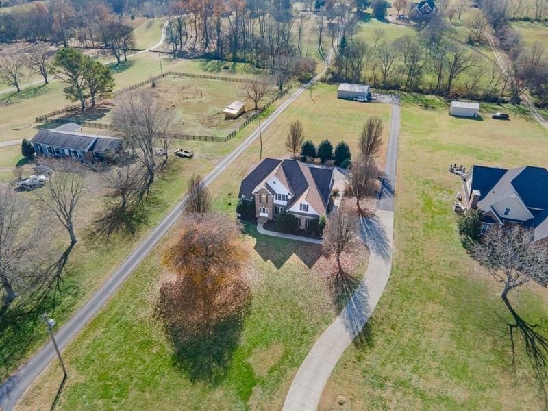3693 Trousdale Ln, Columbia, TN 38401