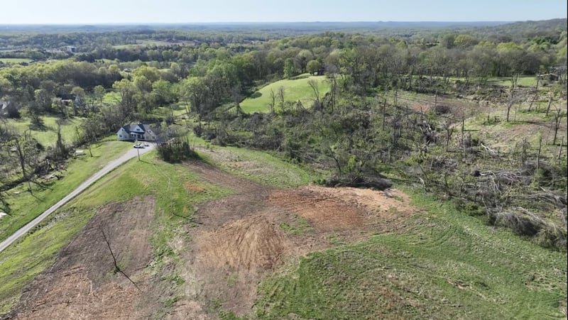 1696 Blackburn Ln, Spring Hill, TN 37174