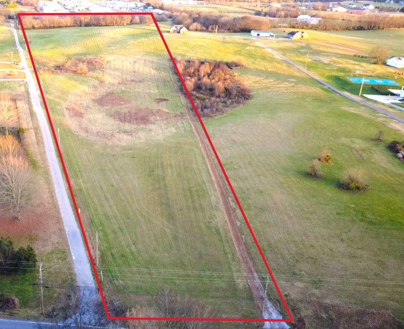 3001 Campbellsville Pike, Columbia, TN 38401