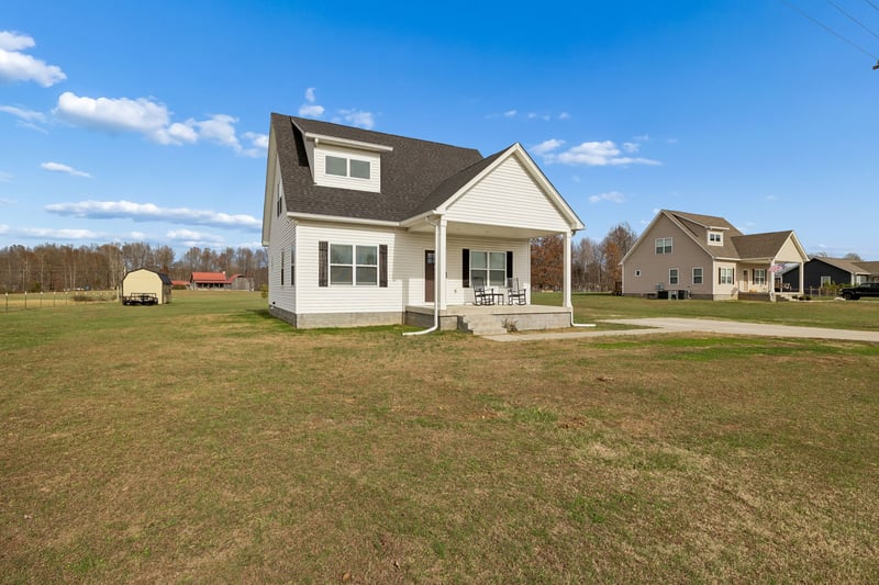 137 Mount Vernon Church Rd, Bethpage, TN 37022