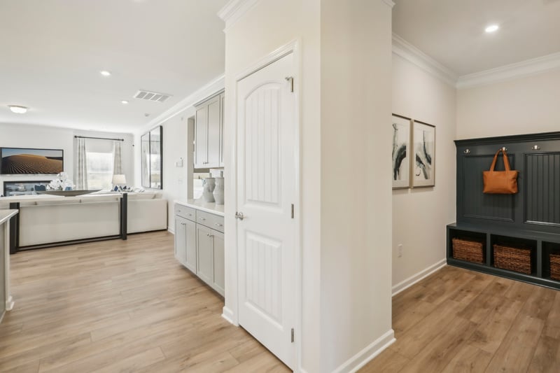 573 Nightengale Ridge Dr, Columbia, TN 38401