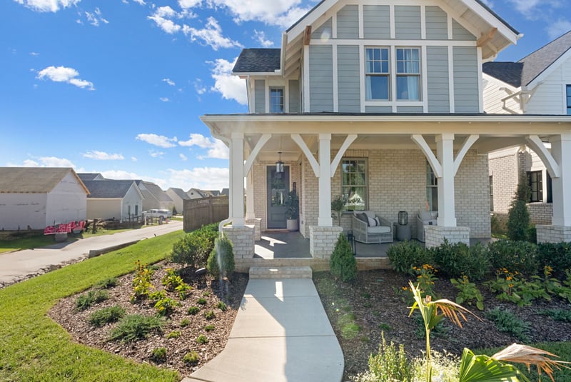 2612 Buckner Ln, Thompsons Station, TN 37179