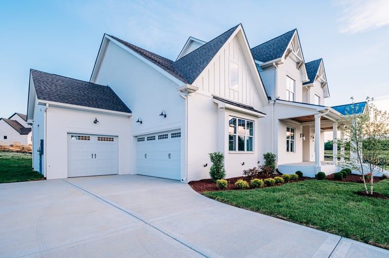 2290 Brakeman Ln, Thompsons Station, TN 37179