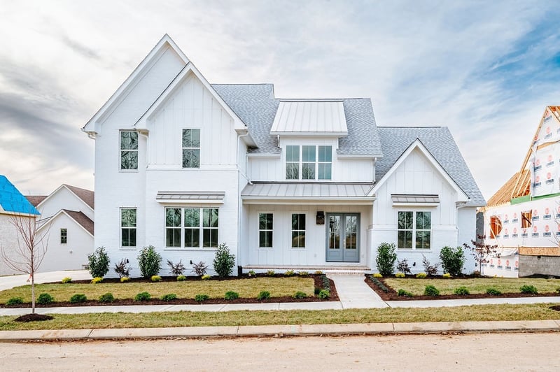 2457 Union Station Dr, Thompsons Station, TN 37179