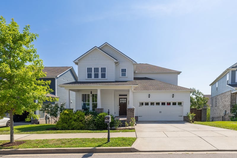 2273 Maytown Cir, Thompsons Station, TN 37179