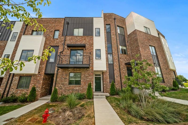 504 W Trinity Ln, Nashville, TN 37207