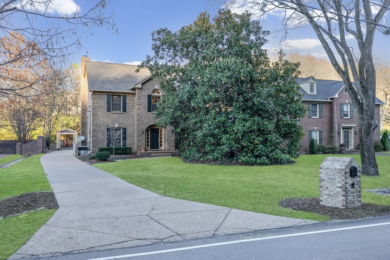 1464 Tyne Blvd, Nashville, TN 37215