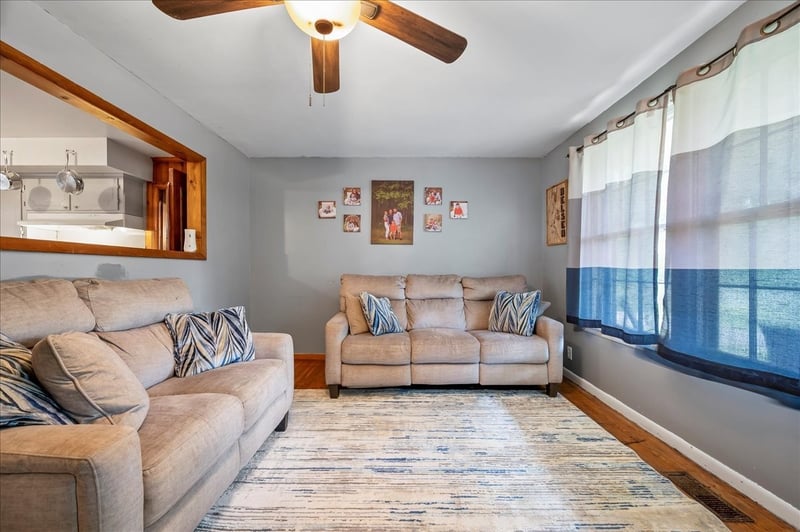 7040 Bonnamere Dr, Hermitage, TN 37076