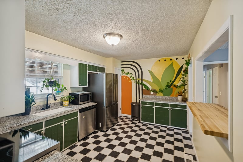 465 Rockwood Dr, Hermitage, TN 37076