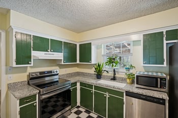 465 Rockwood Dr, Hermitage, TN 37076