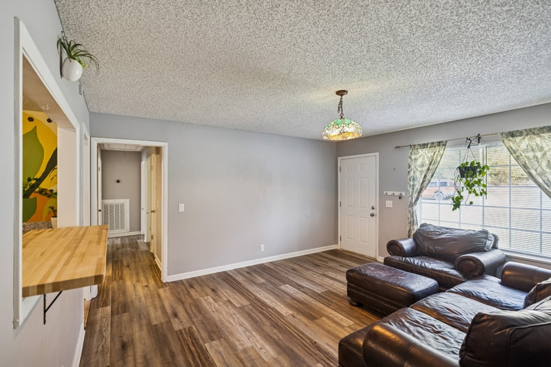 465 Rockwood Dr, Hermitage, TN 37076