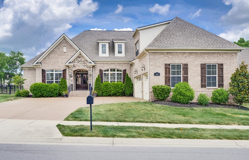 104 Corbin Ct, Nolensville, TN 37135