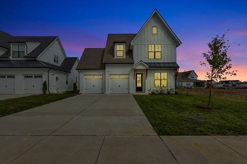 5738 Lennis Ln, Murfreesboro, TN 37129