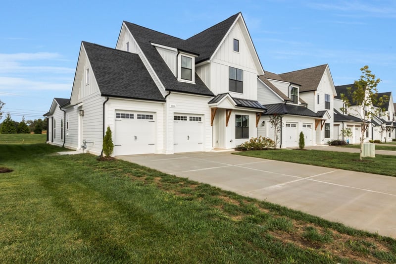 5900 Willoughby Way, Murfreesboro, TN 37129