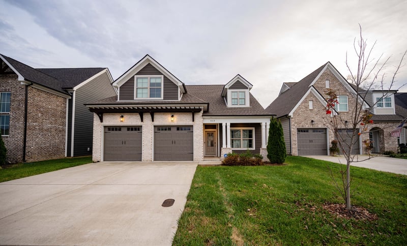 413 Spotted Saddle Ct, Murfreesboro, TN 37129