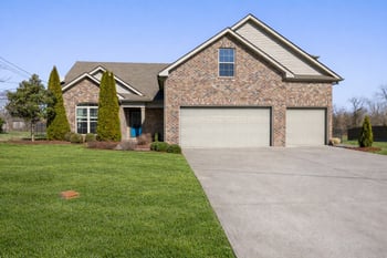 3238 Marion Davis Dr, Murfreesboro, TN 37129
