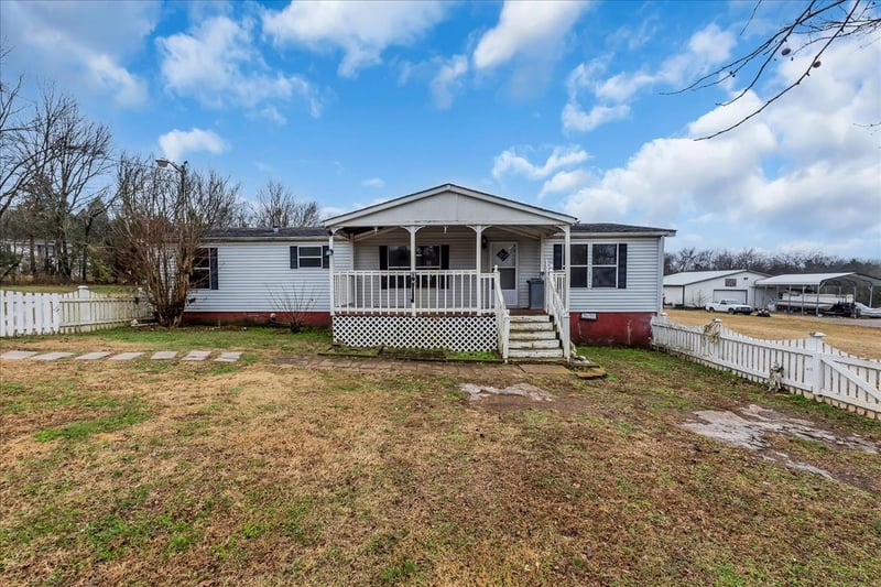 17830 Central Pike, Lebanon, TN 37090