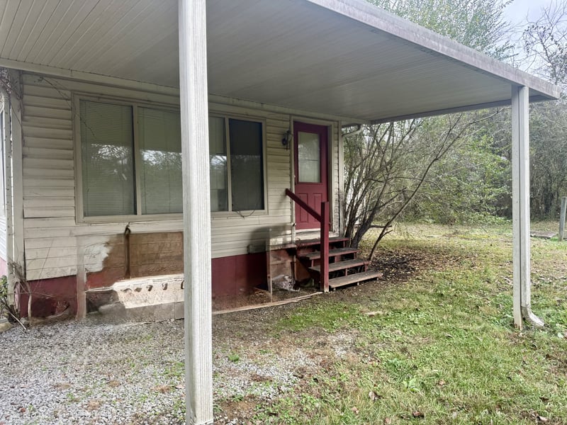 1370 Daniels St, Christiana, TN 37037