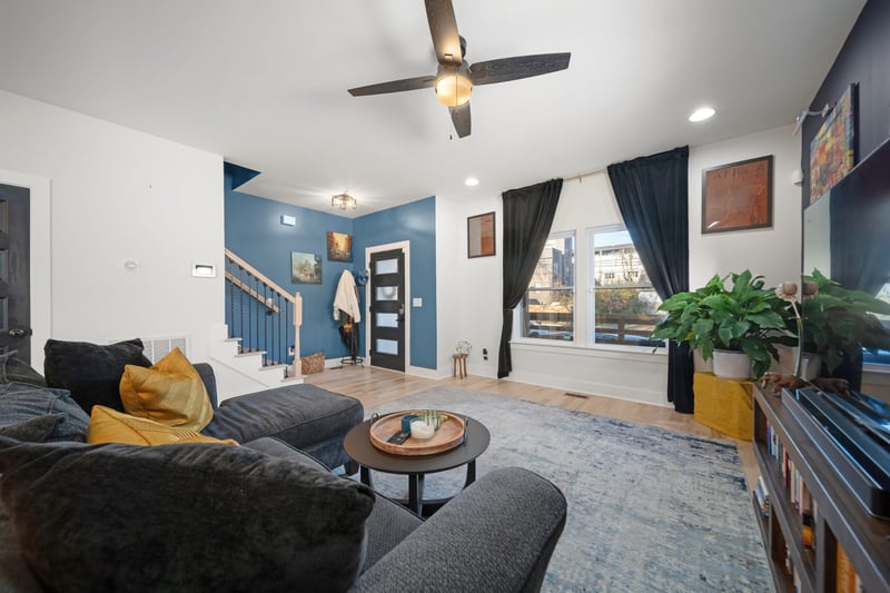 3111 River Dr, Nashville, TN 37218