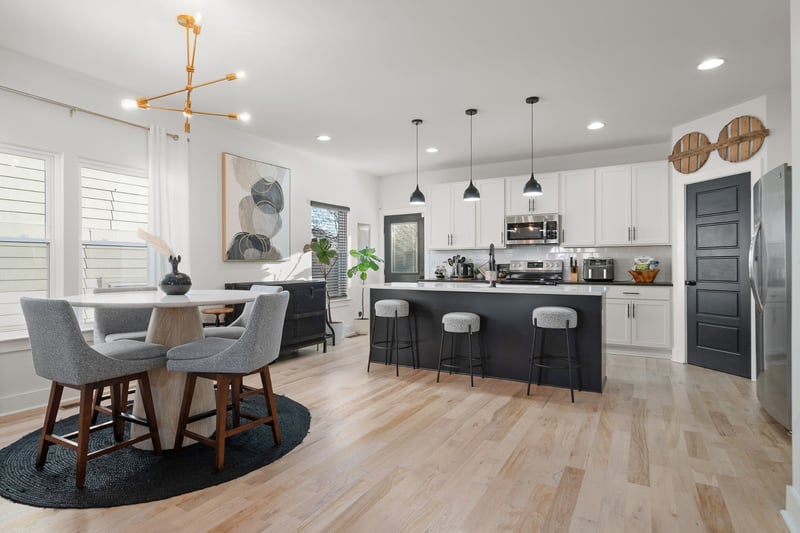 3111 River Dr, Nashville, TN 37218